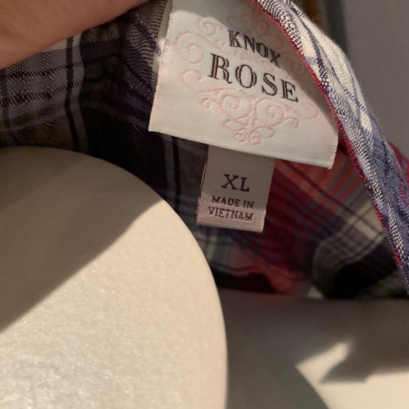 Knox Rose Top - Picture 5 of 7